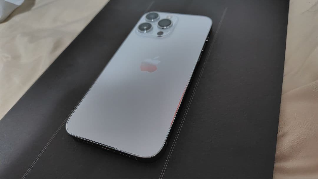 あゆみ　iPhone 14 Pro Max 128GB シルバー　おまけ付