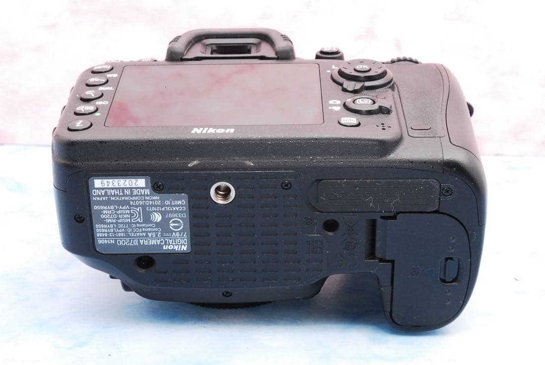 Nikon D7200★Wレンズ★一眼レフカメラ★高画質＆高性能★Wi-Fi