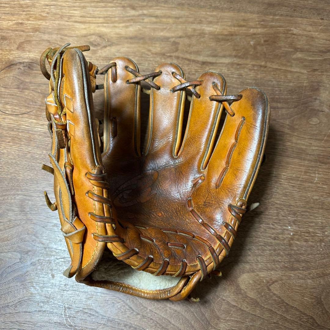 ドナイヤ　硬式内野グローブ　山田哲人