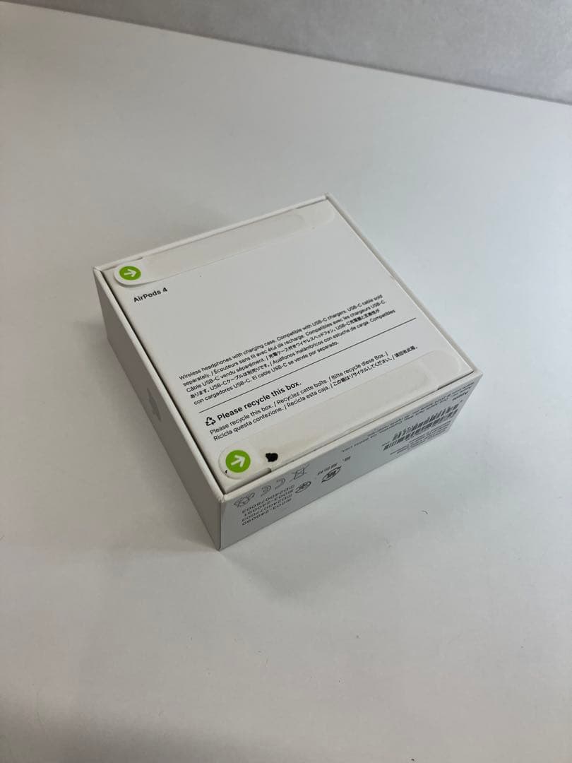AirPods 4 未開封品 箱あり Apple 【A817】