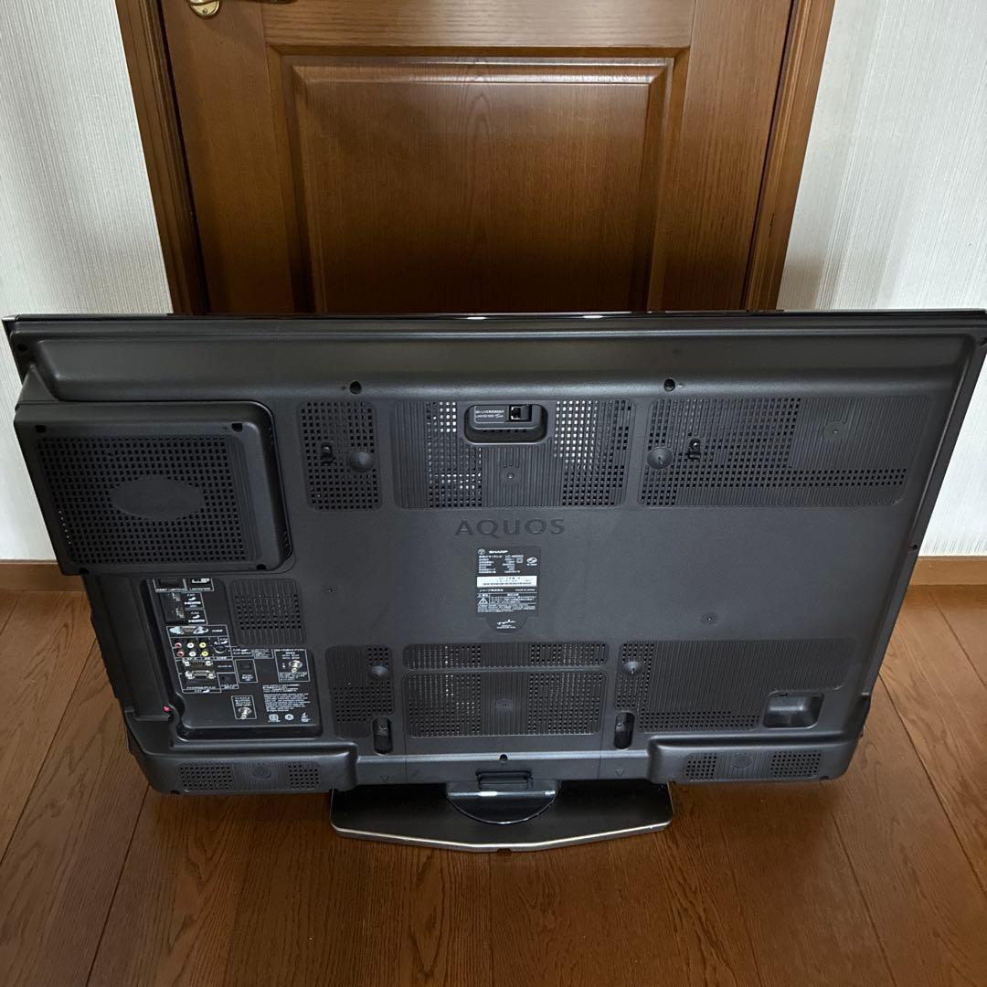 禎一　シャープAQUOS 40型