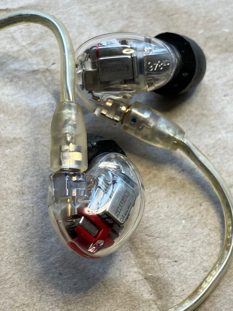 Shure シュア SE846 第一世代 有線イヤホン 中古綺麗品
