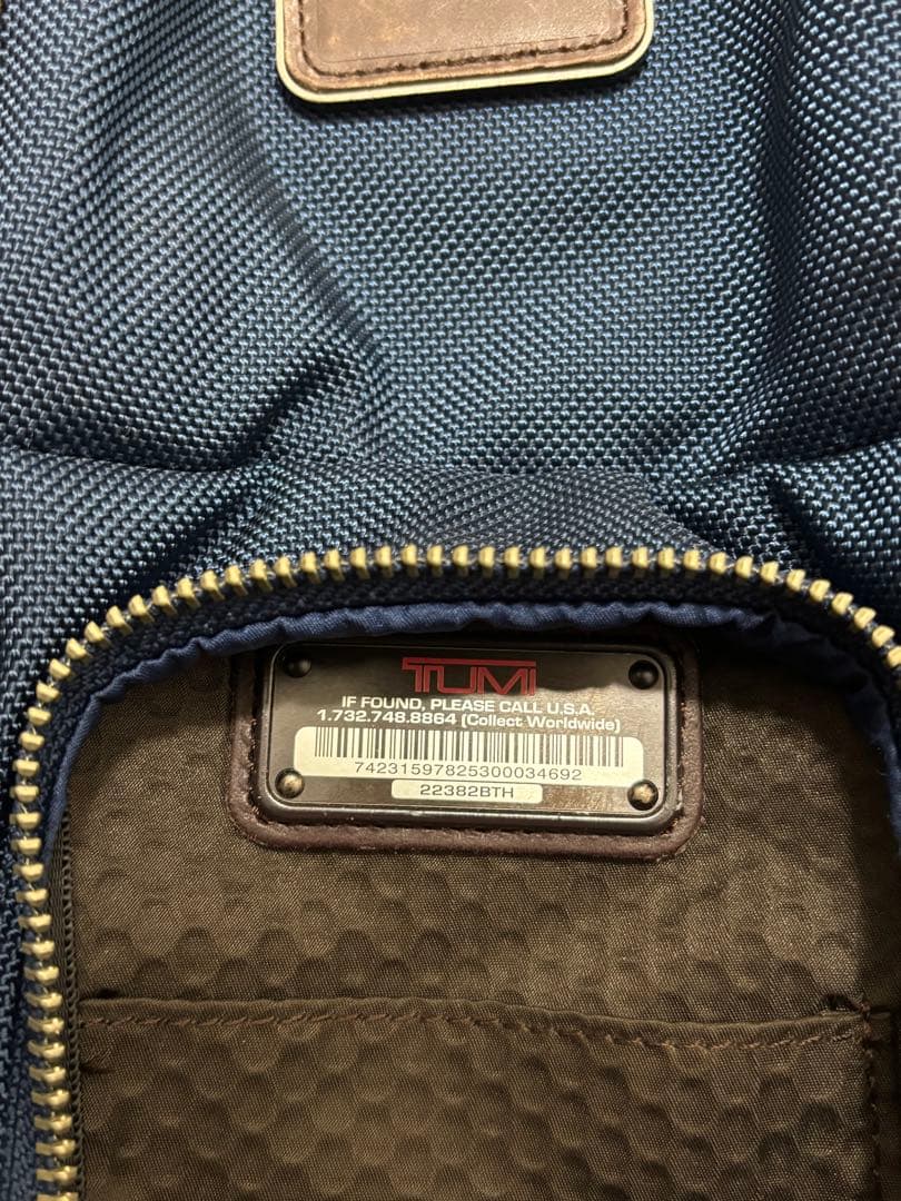 【美品】TUMI トゥミ ALPHA BRAVO キングスビル 本革 紺ネイビー