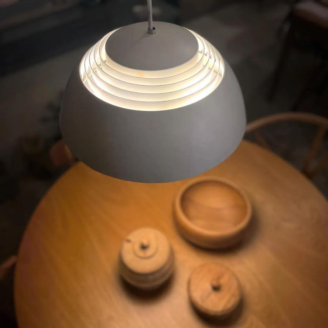 【Louis poulsen】ルイスポールセン　AJロイヤル　500