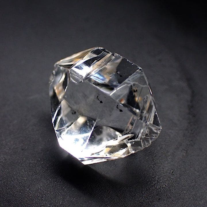 【パキスタン産】ダイヤモンドクォーツ