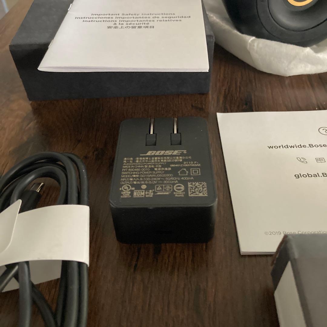 Bose Portable Smart Speaker（cradle付き）