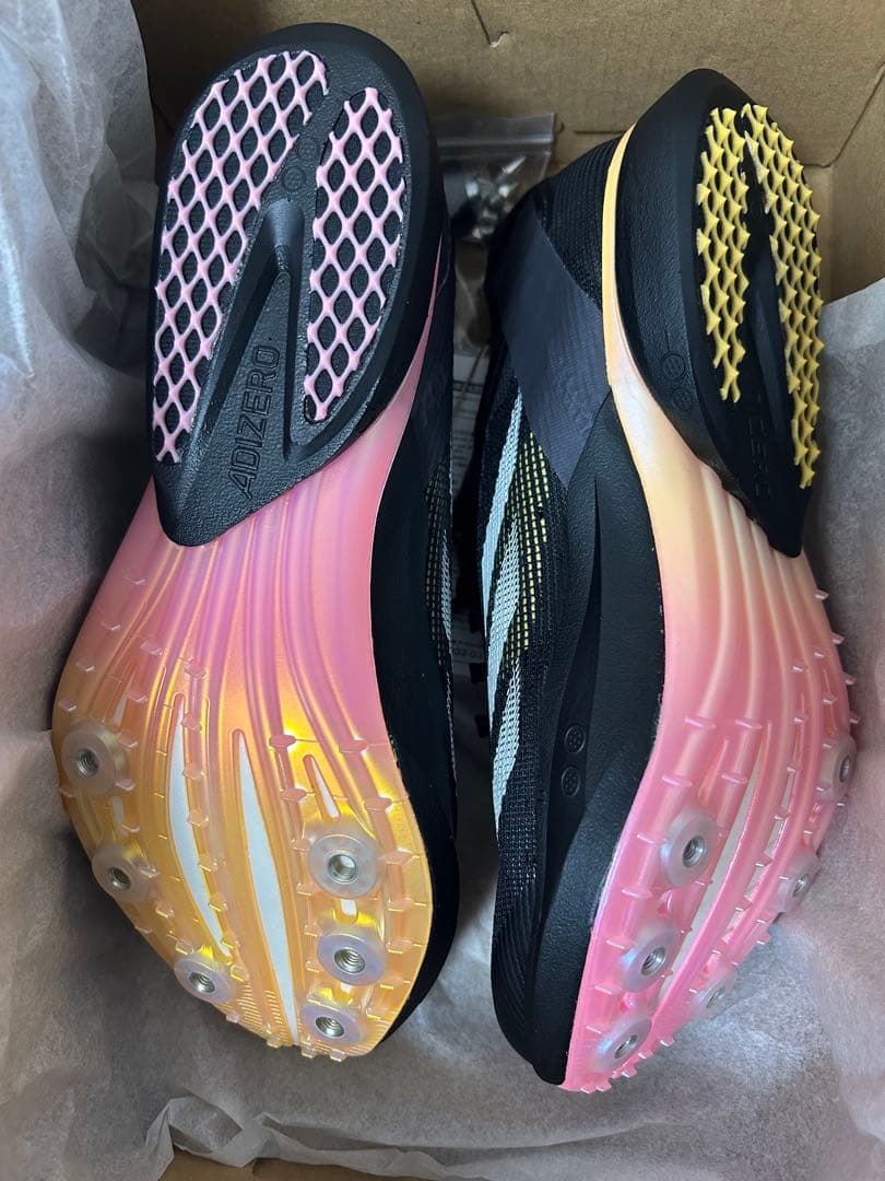 新品【23.5】ADIZERO AVANTI