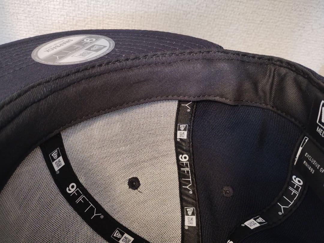 アイリーフィッシングクラブ　NEW ERA キャップ　ネイビー