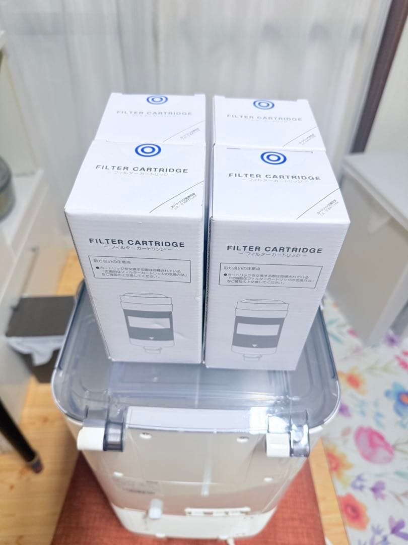 mini every ホワイト浄水器 カートリッジ４個付き