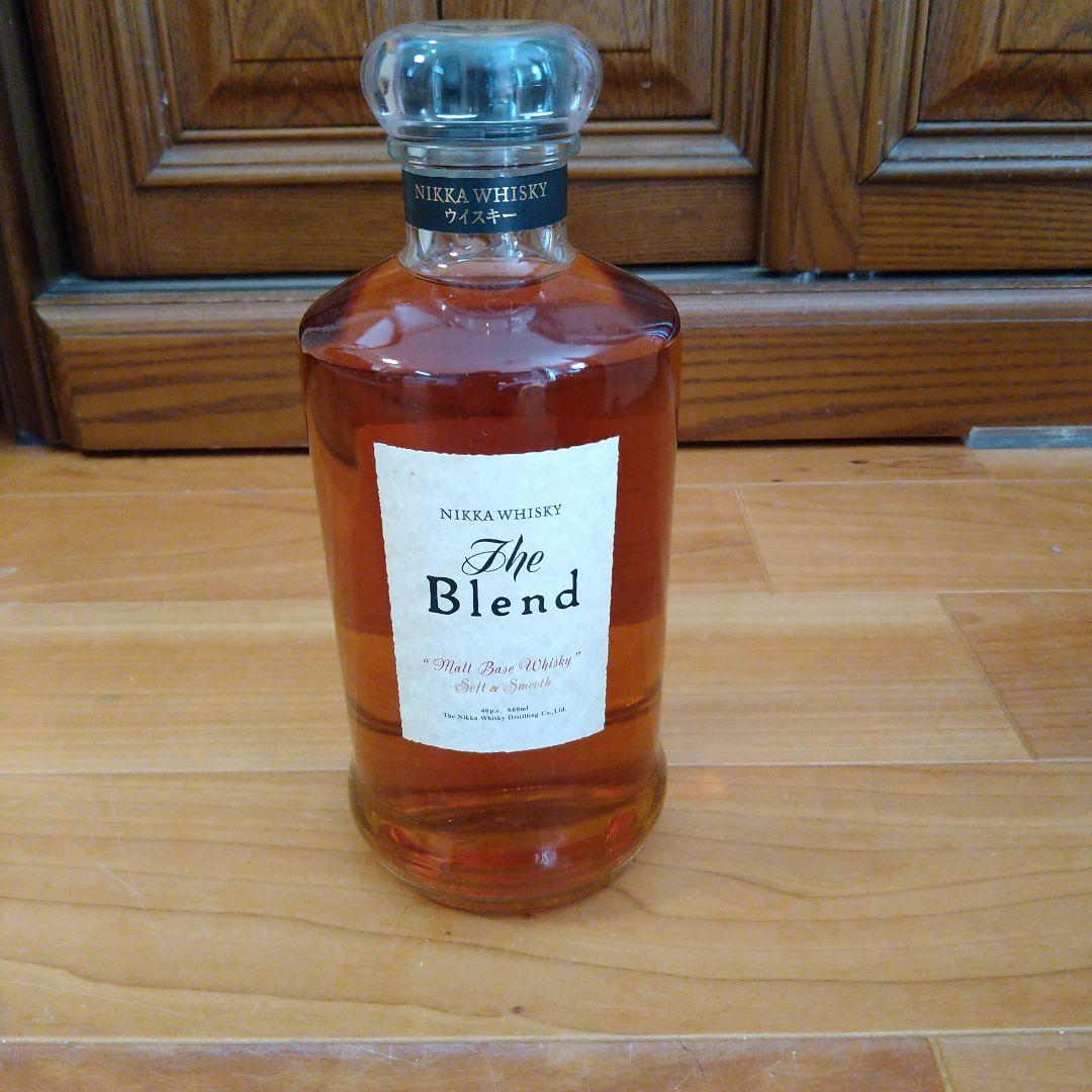 ニッカウィスキーブレンド丸瓶 & サントリーウィスキー角瓶
