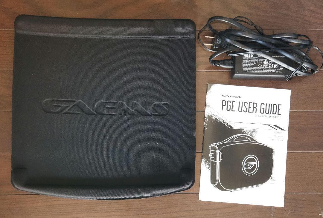 持ち運び ゲーミングモニター ディスプレイ 19インチ キャリーケース USA製