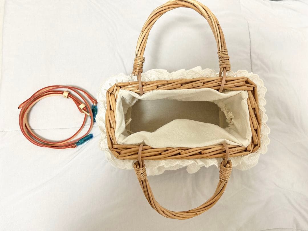 いちごさま専用【新品未使用】かごラタン Frilly Picnic