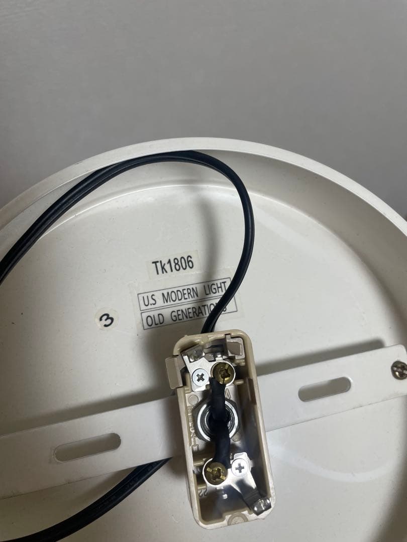 ビンテージ- US MODERN LIGHT シーリングライト 3球 ホワイト