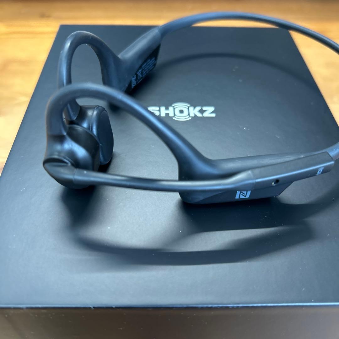 【美品】SHOKZ OPENCOMM 骨伝導イヤホン ブラック