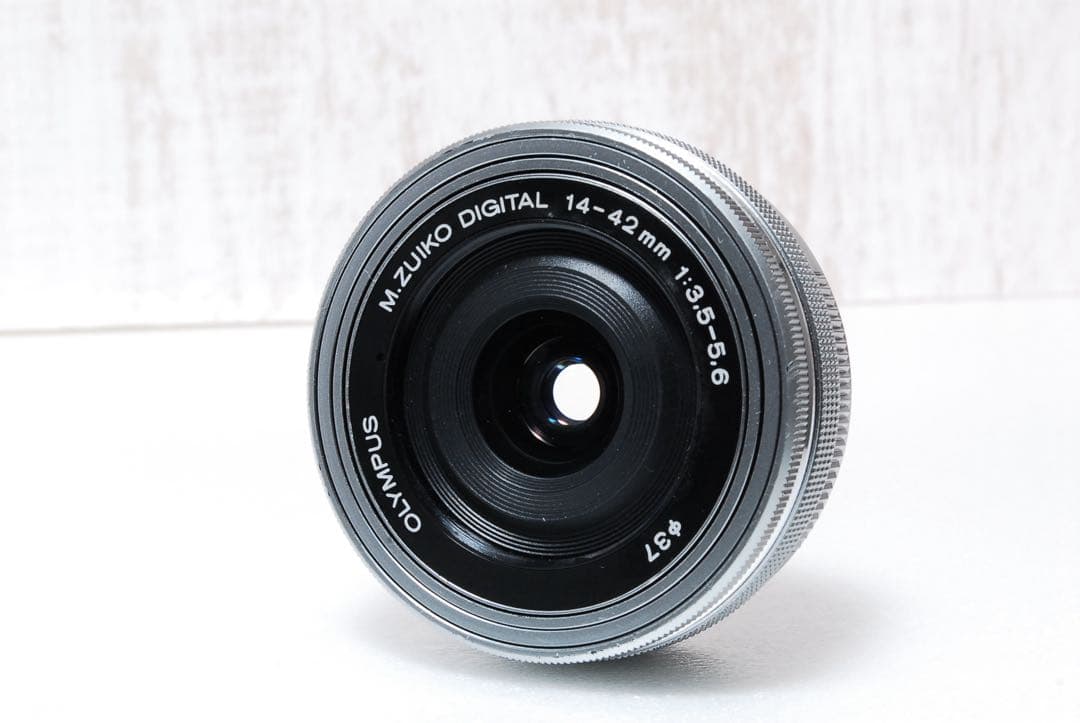 すぐ使えるフルセット✨Wi-Fi搭載機✨ OLYMPUS PEN E-PL8