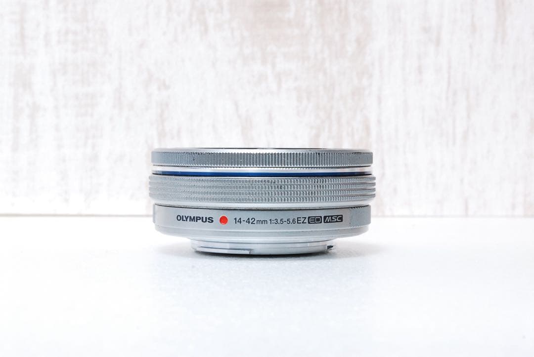 すぐ使えるフルセット✨Wi-Fi搭載機✨ OLYMPUS PEN E-PL8