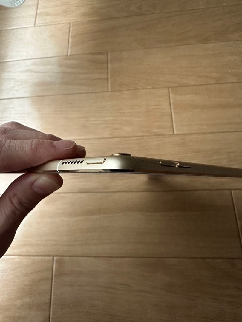 Apple iPad Pro 9.7インチ 128GB Wi-Fi ゴールド