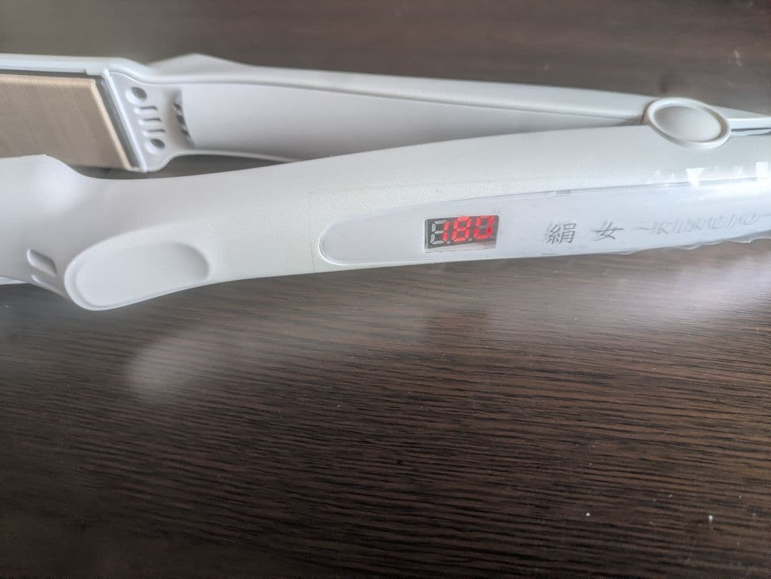 ⭐︎Lizu⭐︎　〜 ヘアアイロン LM125