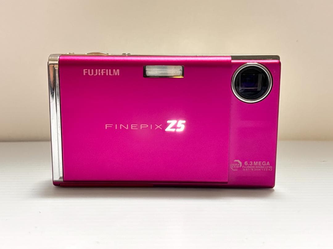 美品 FUJIFILM FinePix Z5fd ラズベリーレッド 付属品あり