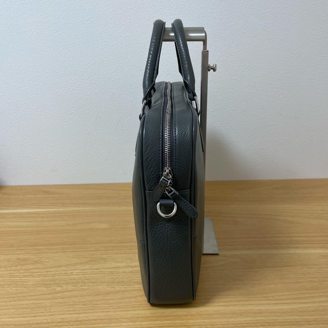 ペッレモルビダ メイデンヴォヤージュ ビジネスバッグ 2way レザー グレー