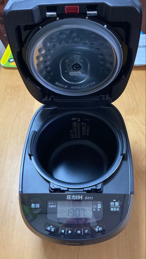 【小さな蛇 (✿◠‿◠)さん専用】タイガー魔法瓶　圧力IH炊飯器 一升