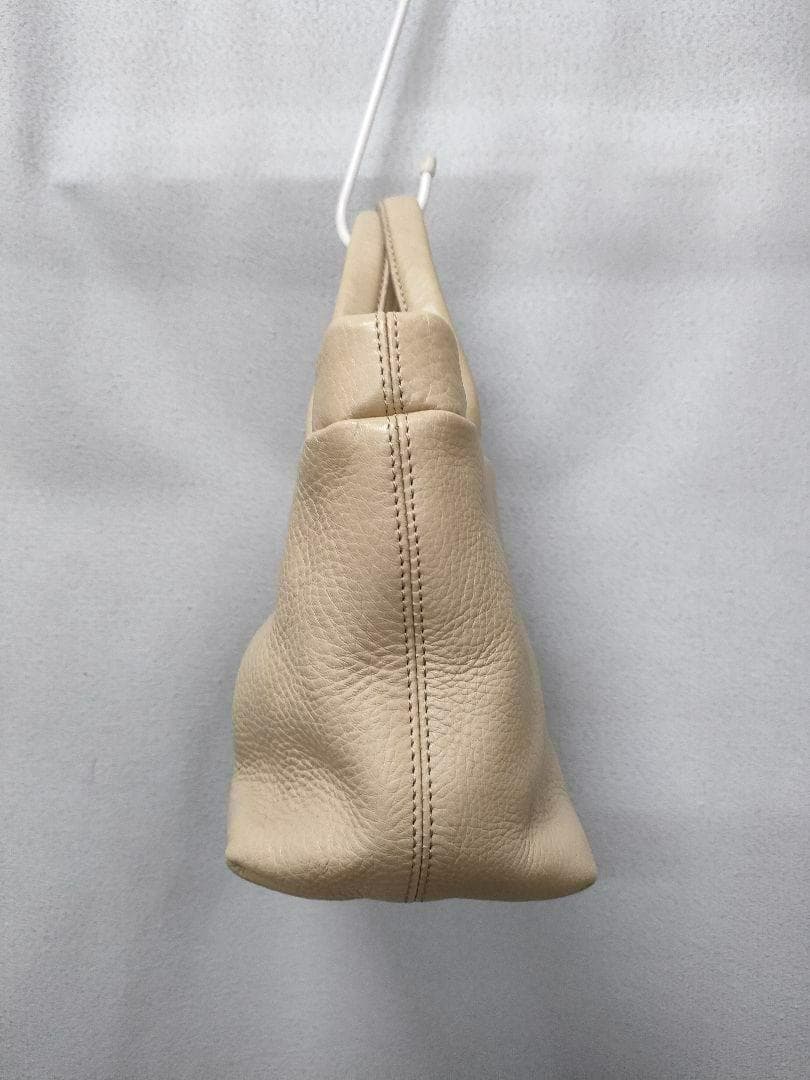 ヒロフ　レザー　ハンドバッグ　ベージュ