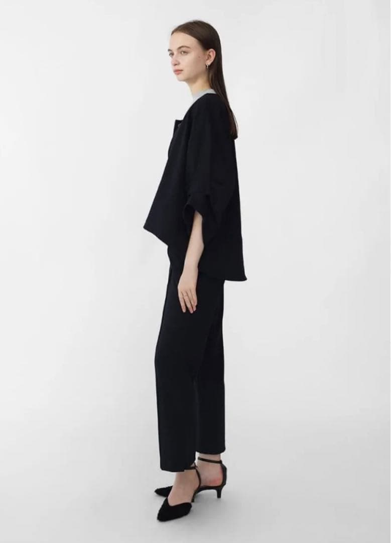 【新品タグ付】Aga アームギャザージョーゼットジャケット （ブラック）