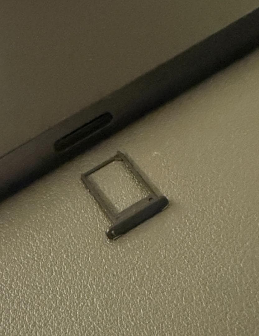 Surface Go 3 i3 8G 128G LTEモデル ブラック