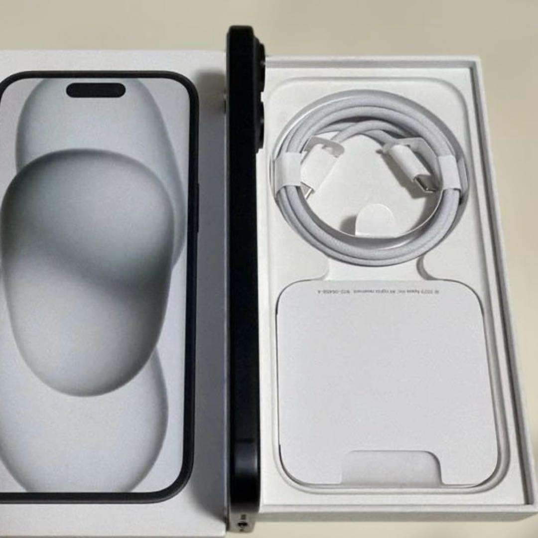 iPhone15 128GB 本体ブラック　美品
