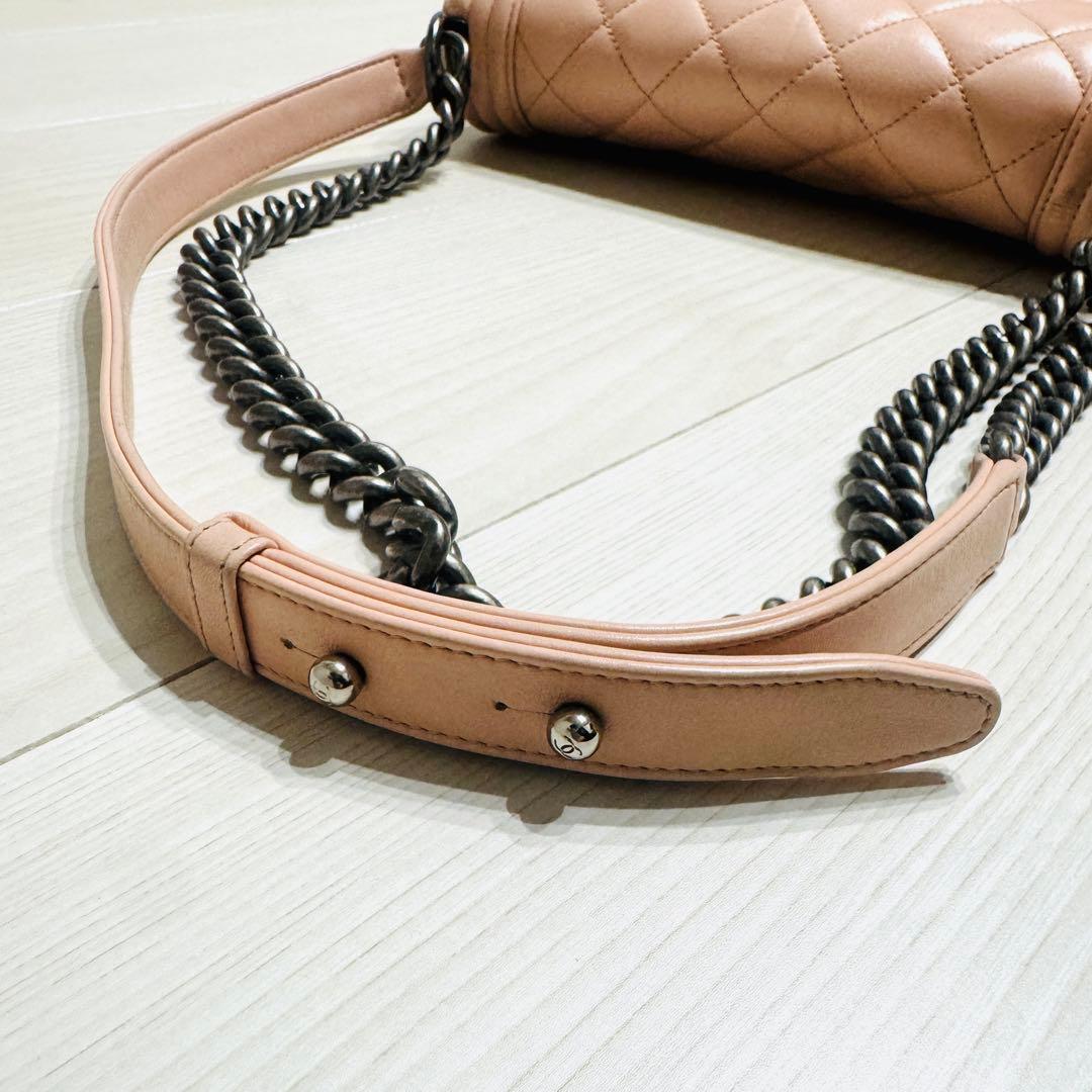 m　ボーイシャネル　25マトラッセ　 ラムスキン　チェーンショルダーバッグ