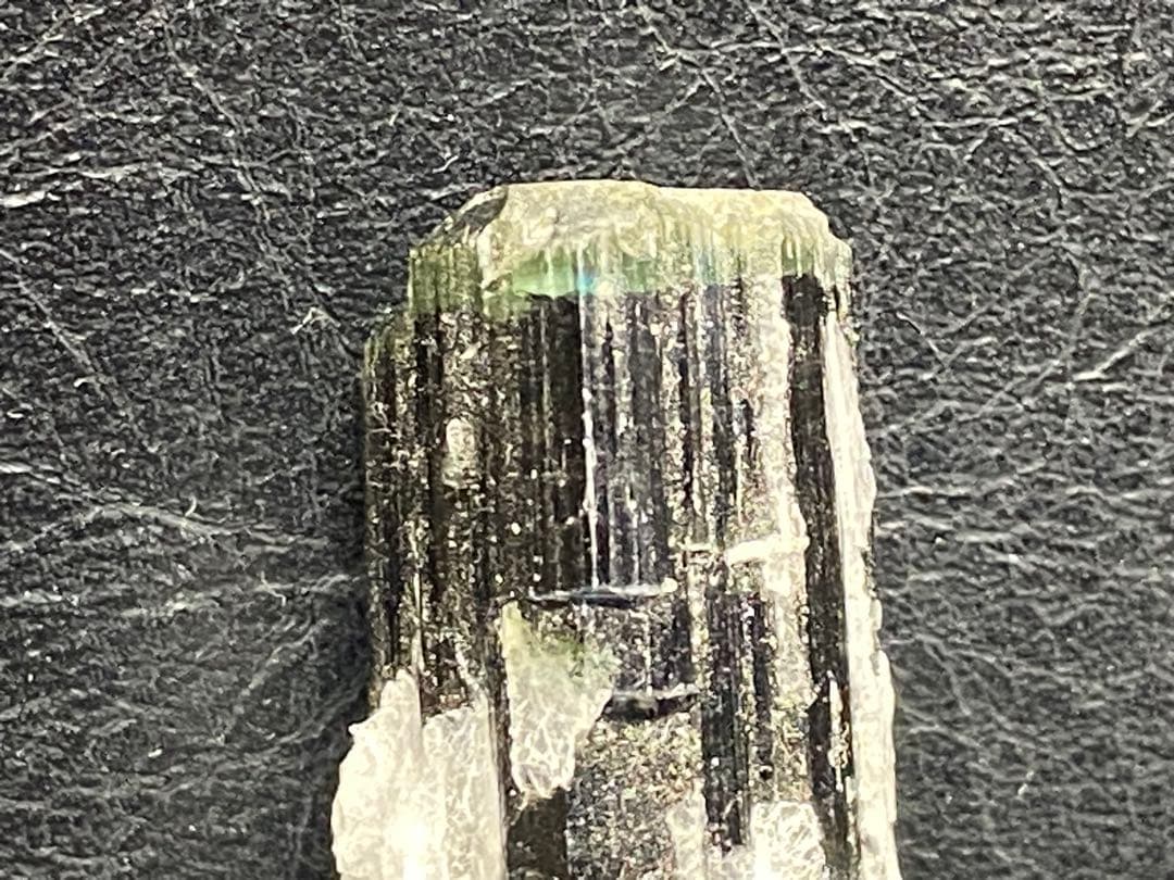 ブラックトルマリン　水晶　共生　52.6g