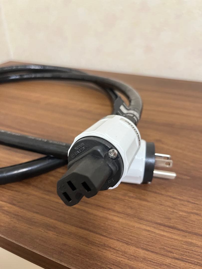 Oyaide TUNAMI GPX-R 電源ケーブル オヤイデ