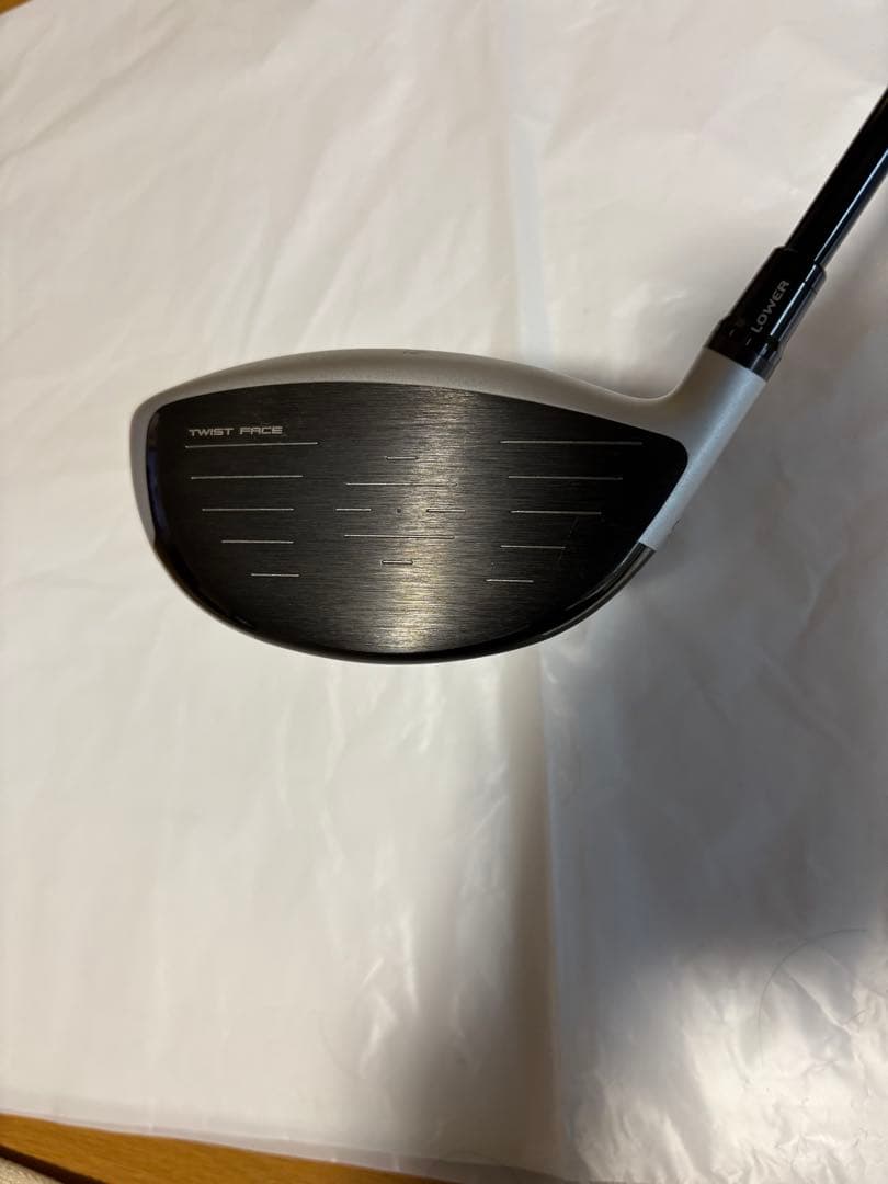 クマ【極美品】テーラーメイド Ｍ4ドライバー10.５度 純正Ｒシャフト