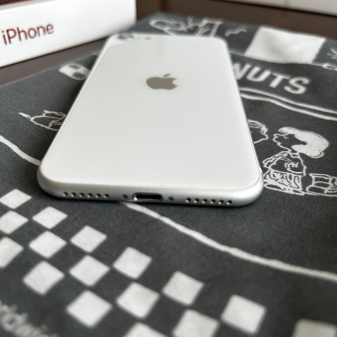 iPhoneSE2 128GB ホワイト