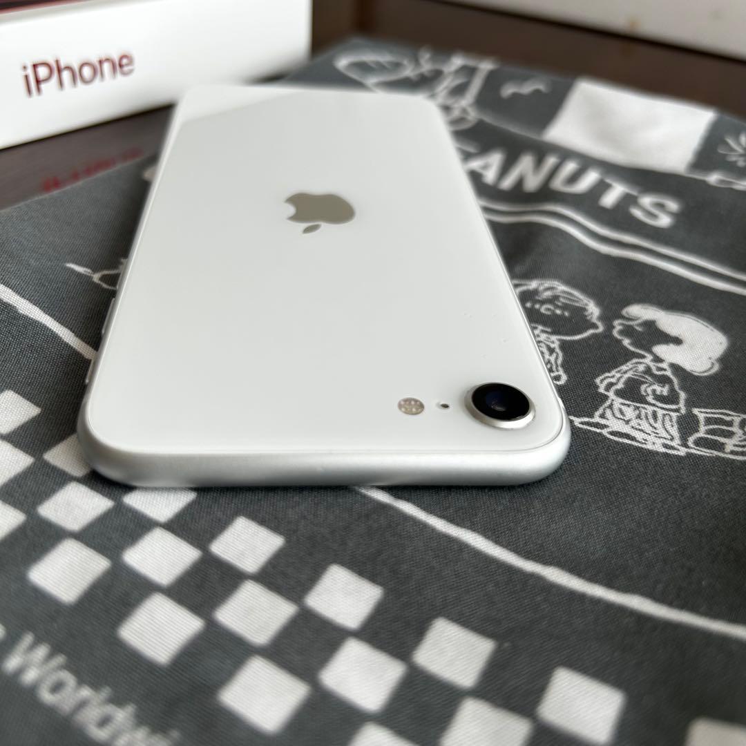 iPhoneSE2 128GB ホワイト