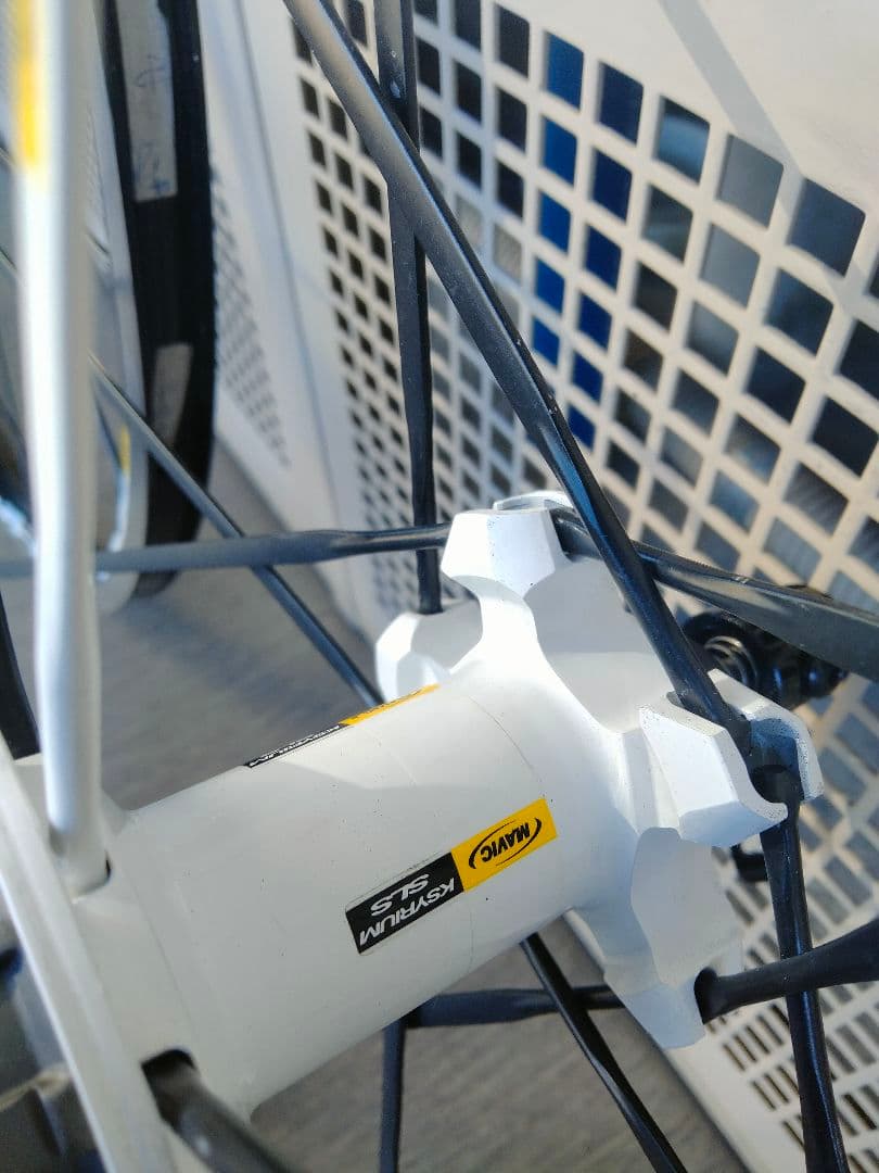 MAVICマビック　キシリウムSLS　シマノ10,11sクリンチャー