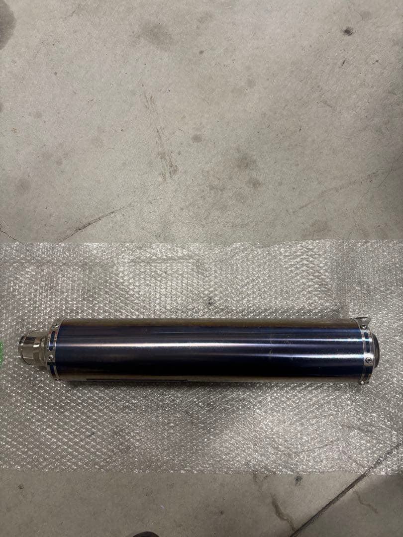 ヨシムラ スリップオンマフラー　CB1300SF用マフラーセット