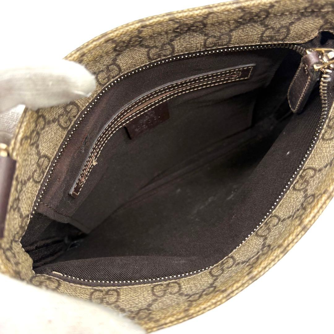 【極美品 保存袋付】グッチ ショルダーバッグ サコッシュ GGスプリーム PVC