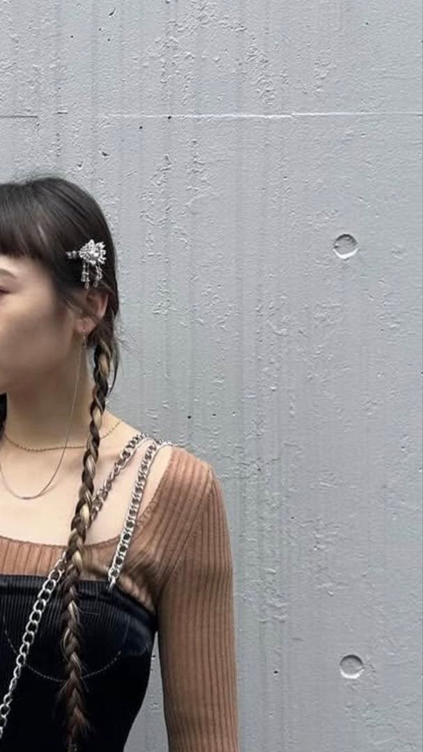 Tanaka Daisuke / crystal hair clip 左用