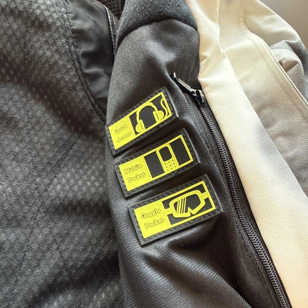 新品 フェニックスphenix スキーウェア 女性用 ホワイトP3(M-L)