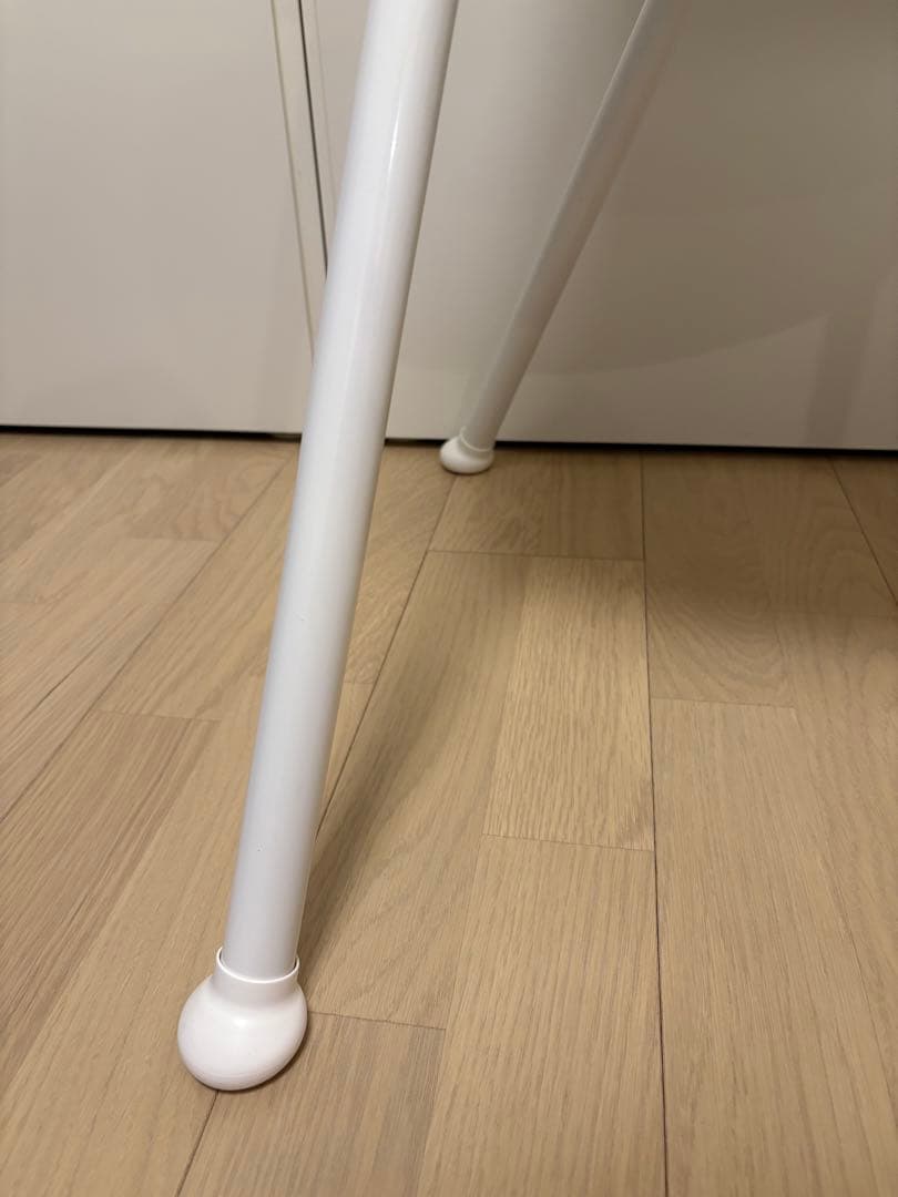 BabyBjörn 折りたたみハイチェア 抜け出し防止　離乳食　ベビービョルン