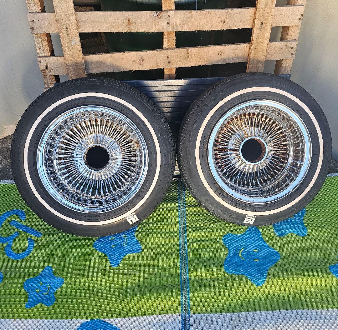 ワイヤホイール13インチタイヤ付き2本セツトキャデラック ローライダー インパラ