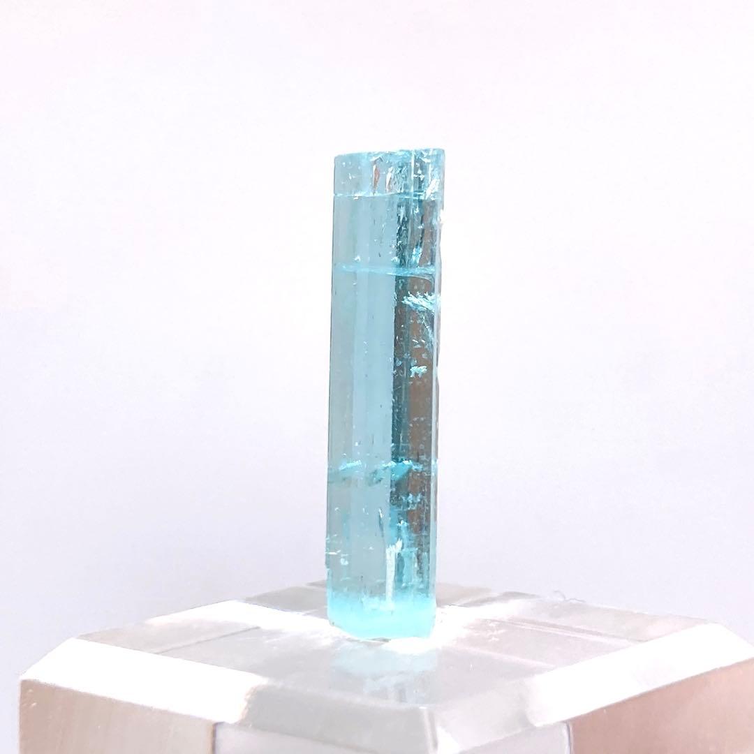 な*こ様 アクアマリン　ベリル　原石　鉱物標本　天然石　 　311