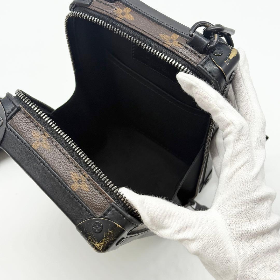 美品 ルイヴィトン モノグラム タフタージュ ソフトトランク ショルダーバッグ