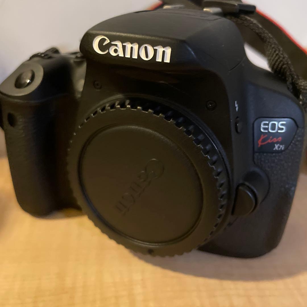 中古美品一眼レフ Canon キャノン DS126431 EOS KissX7i