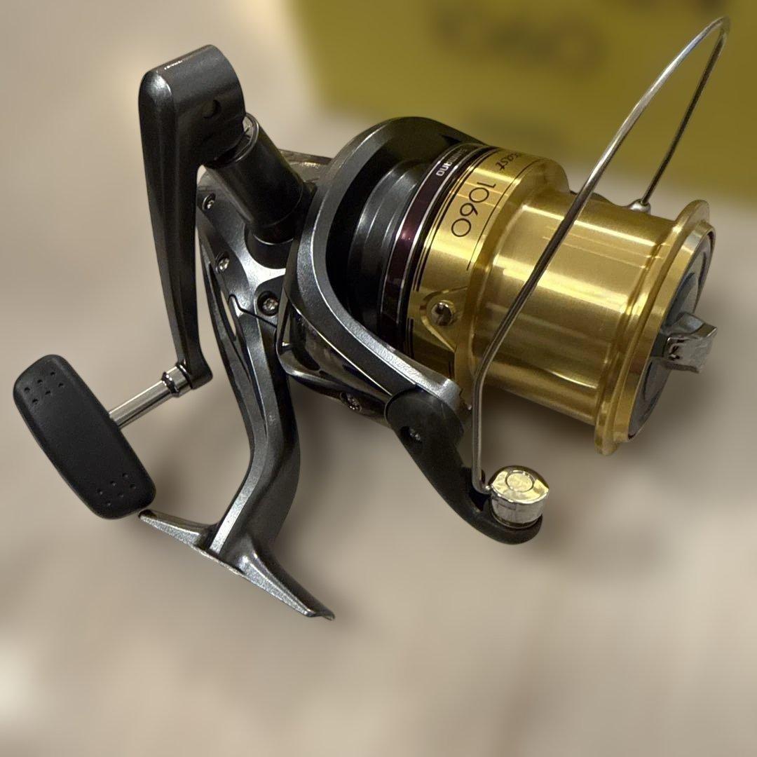 SHIMANO Activcast 1060 スピニングリール