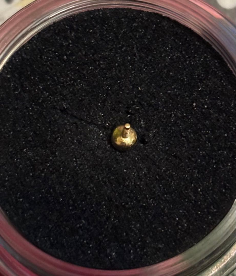 Picollet 軟骨ピアス パーツ ダイヤモンド 18K イエローゴールド