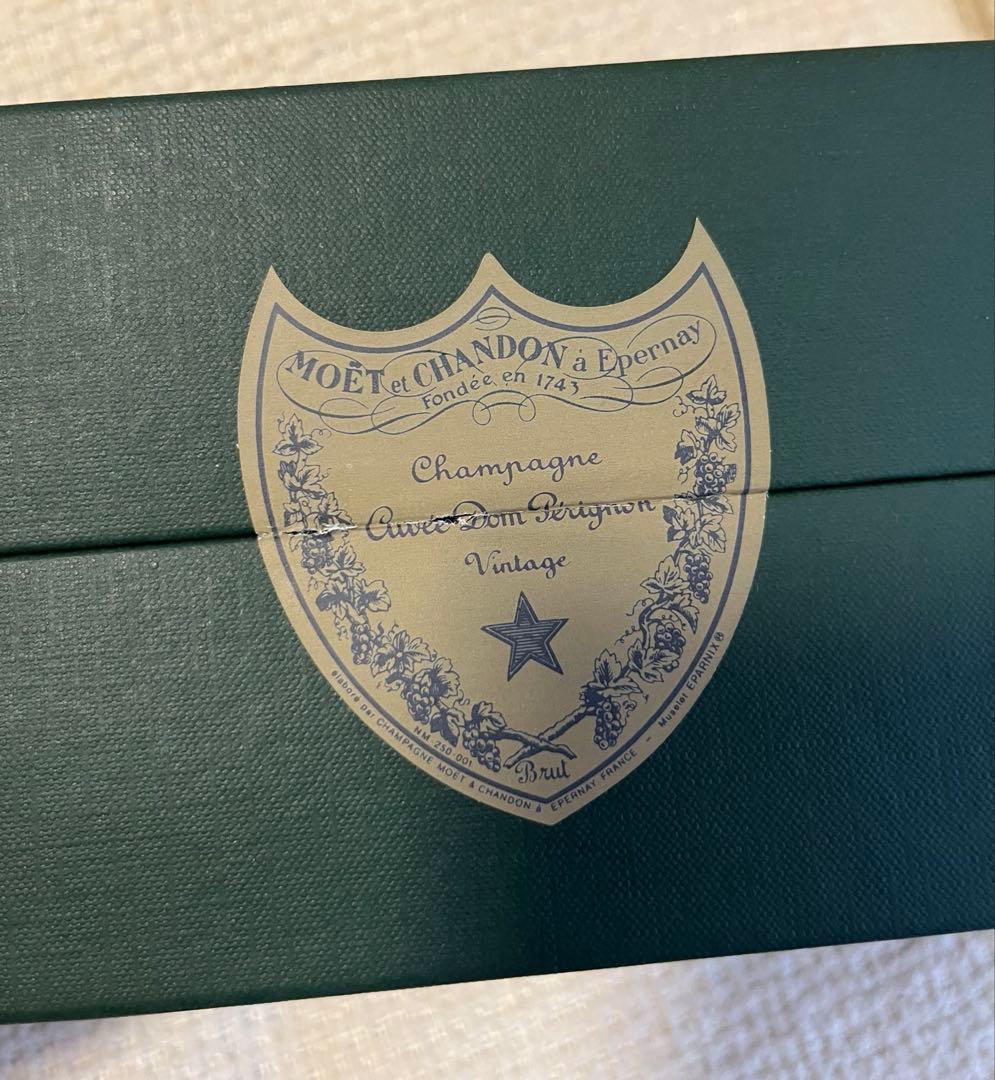 Dom Pérignon ドンペリ 1988(vintage) 箱付き、未開封