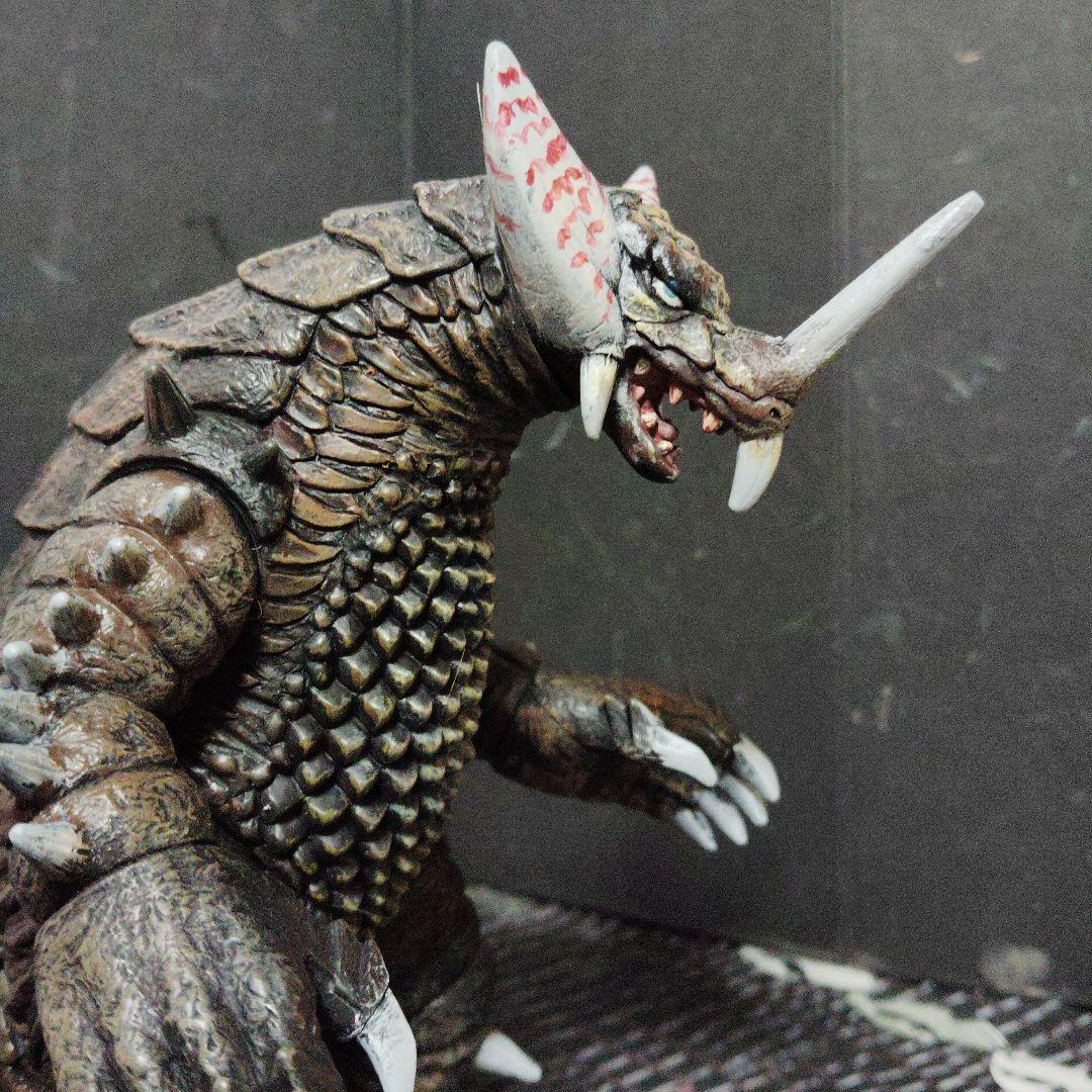 Ｎaoウルトラ怪獣絶版ソフビEXゴモラ.エレキング