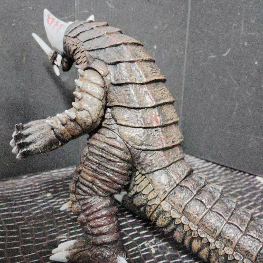 Ｎaoウルトラ怪獣絶版ソフビEXゴモラ.エレキング